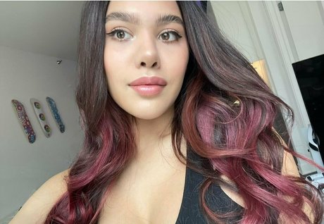 ancrage de onlyfans sexy nue photo