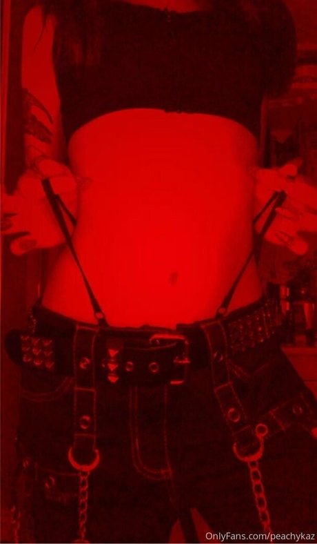 peachykaz modèle nu galeries