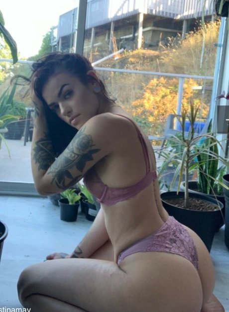 Kristina May sexe star du porno image