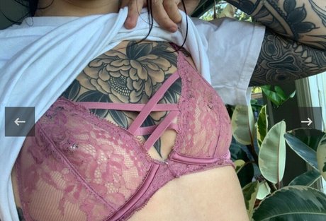 Kristina May étoile magnifique image