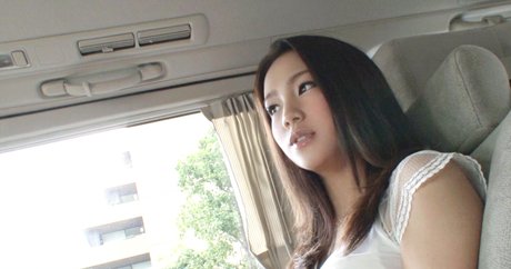 Retired JAV modèle érotique images