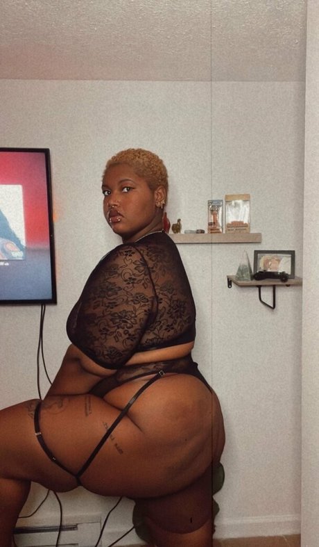 elitebbwplus actrice hd galerie