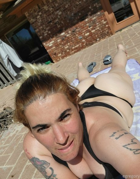 elainagregory star du porno belle archive