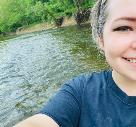 chatte parfaite onlyfans assez haute qualité galerie