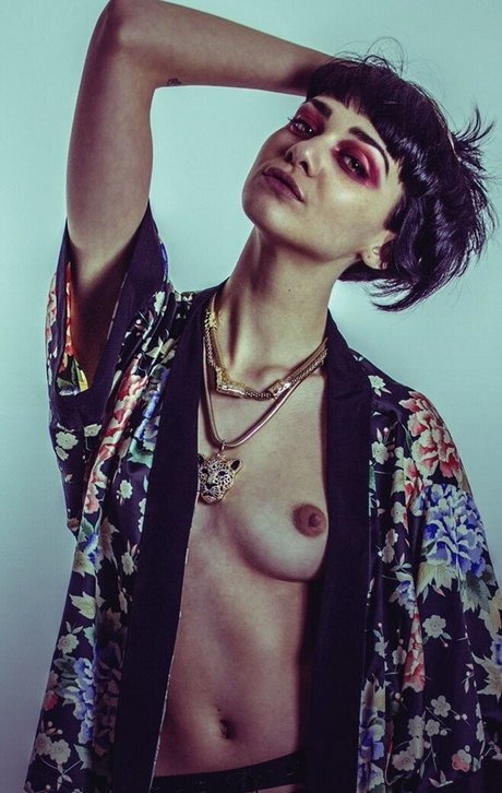 Emma Appleton actrice de grande qualité des photos