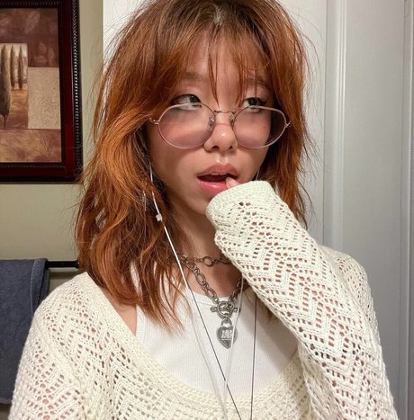 Olivia Sun modèle archive