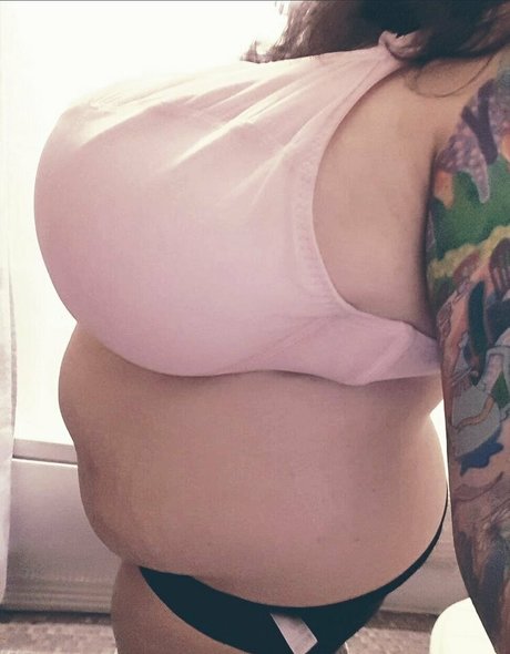 ribbonsandbruises art star du porno galerie