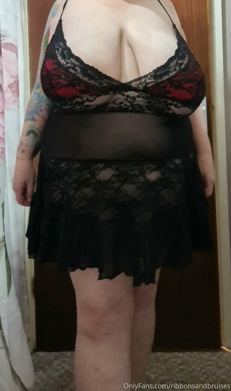 ribbonsandbruises actrice collection