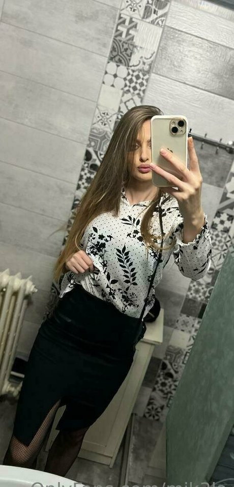 mik3la modèle sympa image