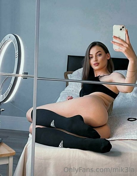 mik3la étoile de l'art des photos