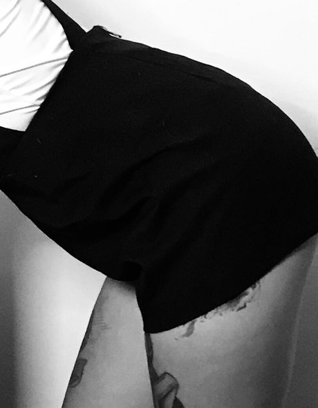 lesbiennes noires onlyfans bel art archive