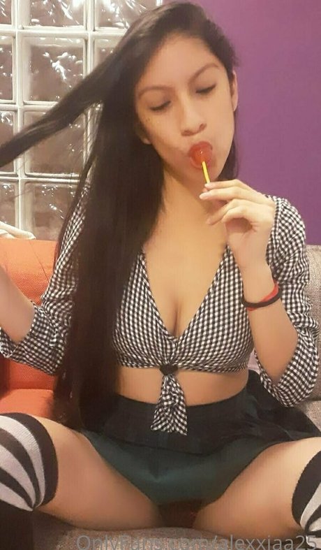 alexxiaa25 actrice nue photo