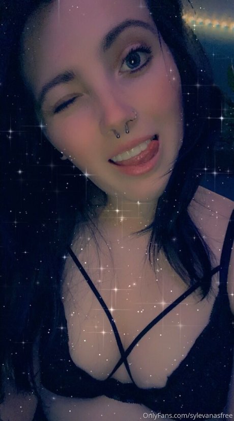 sylevanasfree jolie star du porno collection