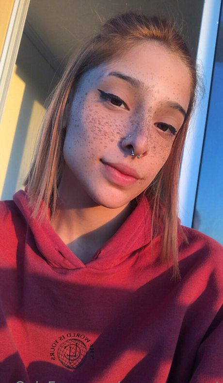 sammmsweet modèles nus galeries