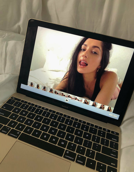 itsdaniella777 actrice sexy img