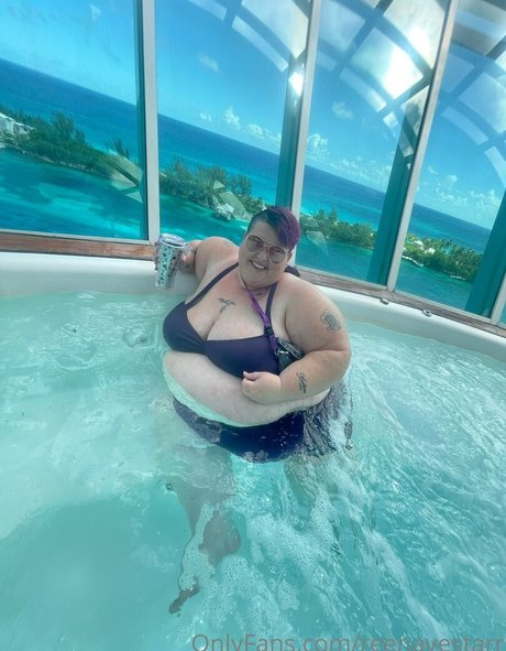 reenayestarr beau modèle photos