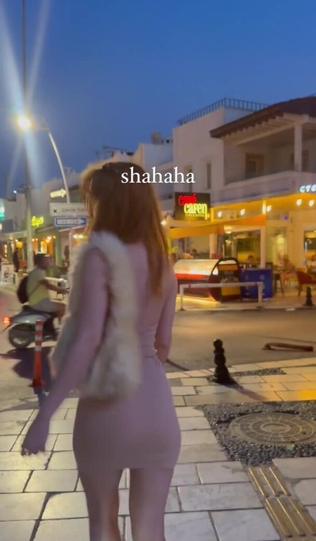 Aysennyuksel actrice porno archive