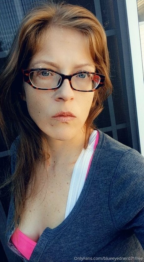 blueeyednerd71free star du porno chaude img