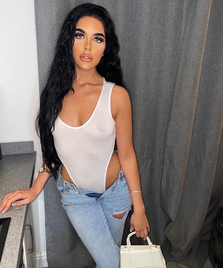 Emily Oldring actrice libre des photos