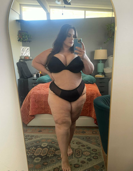 morganbehindthescenes actrice galeries