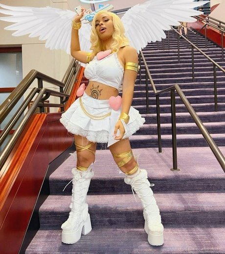 FavoriteSenpaii modèle porno galerie