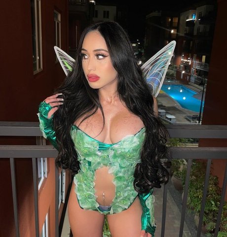 Denisse Cremieux star du porno de haute qualité image