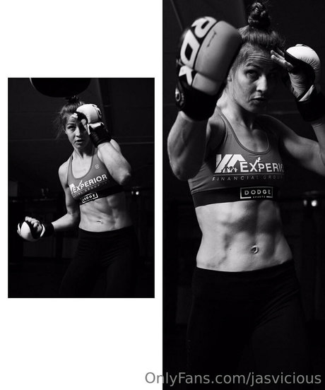 jasvicious modèle sexy img