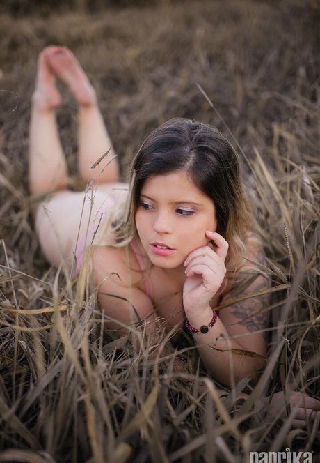 fans emo uniquement nu en haute qualité image