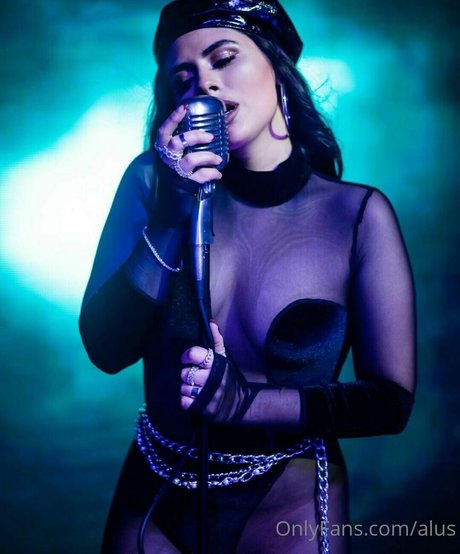 pom-pom girl nue onlyfans xxx sexy photos