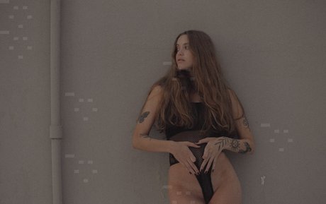 jolie ébène onlyfans top jolie images