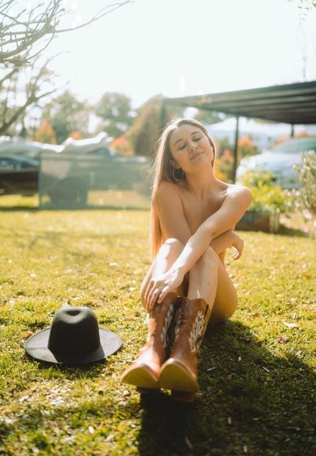 énorme gode onlyfans nu érotique archive