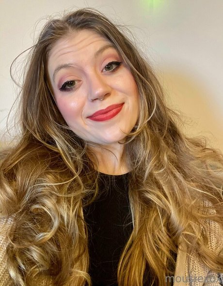 mousiexox actrice libre galeries