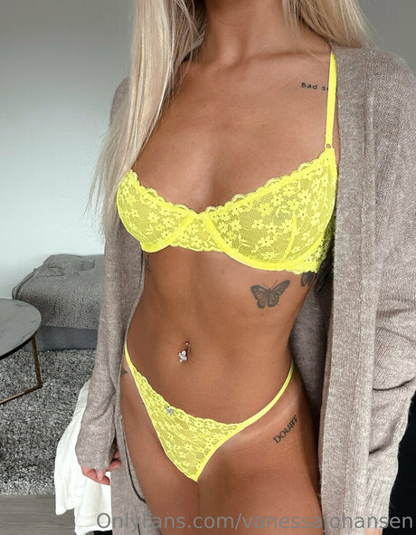 vanessajohansen modèle archive