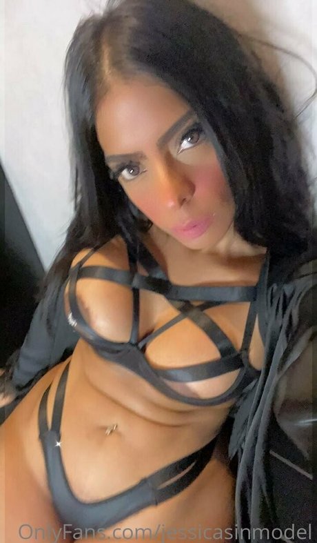 curvyjessy étoile sexy images