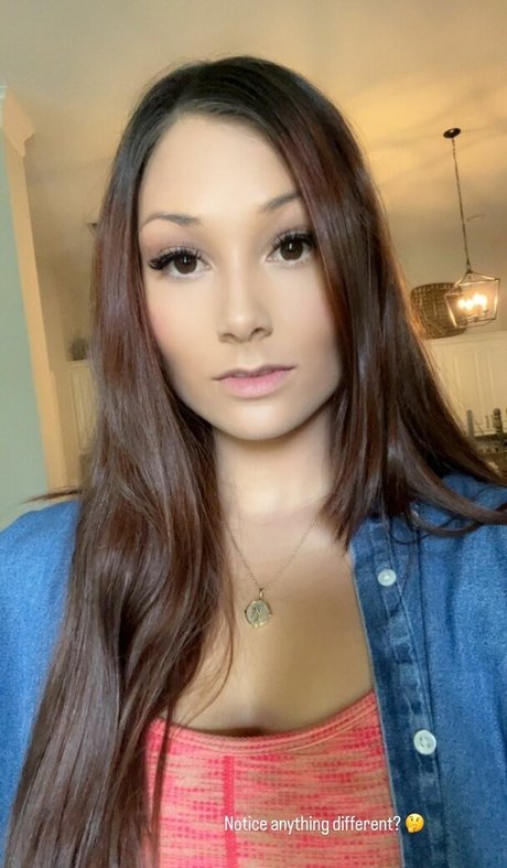 victoriamoslee actrice érotique galerie