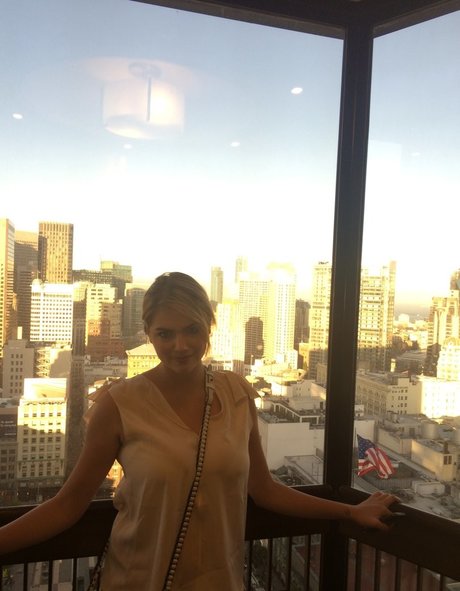 grosse bite baise onlyfans assez haute qualité photos