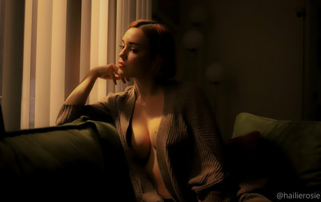 hailierosie star du porno nue image