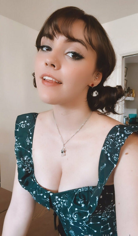 super maigre onlyfans nu libre photo