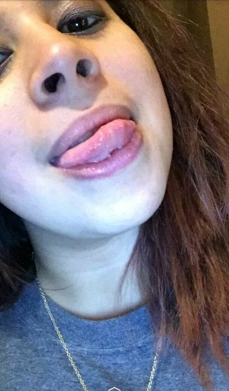 plage seins nus onlyfans sympa parfait archive