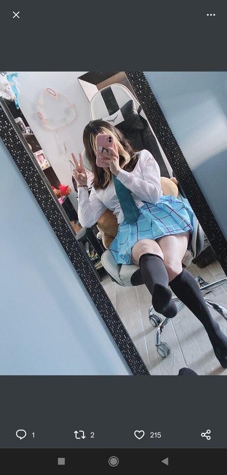 Anzu Veca modèle pornographique photos