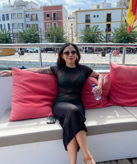 Jonna Mae étoile exclusive galeries