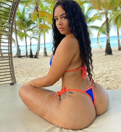 Tiffanieray modèle artistique archive