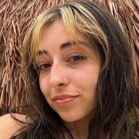 Tiana Renay actrice sexy galeries