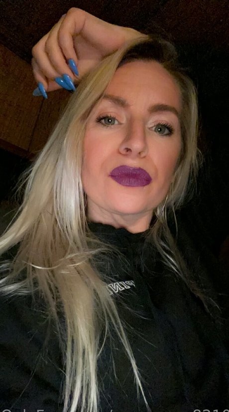 Only yours modèle de haute qualité img