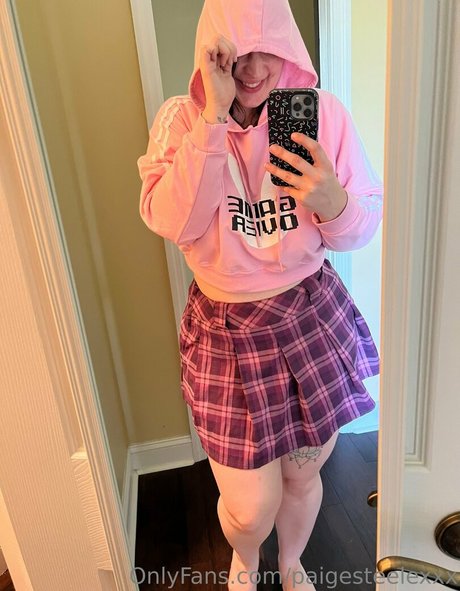 pieds de grand-mère uniquementfans sexy gratuit photo