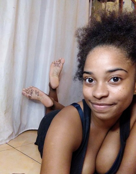 kittnsoles modèle de sexe archive