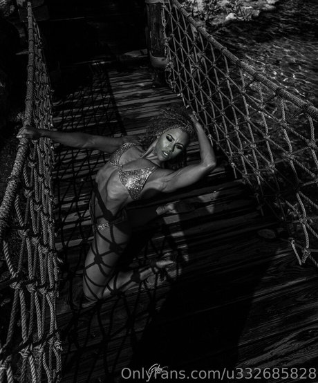 fellation transexuelle onlyfans chaud exclusif galeries