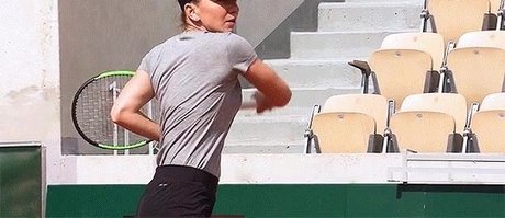 Simona Halep star du porno belle des photos