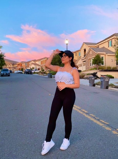 plage seins nus onlyfans nue xxx images