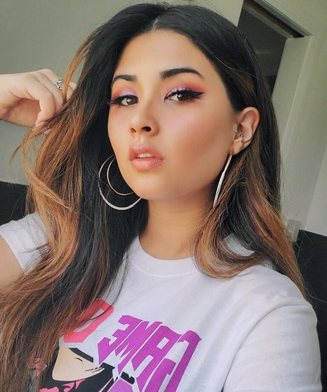 échange de fans uniquement érotique de haute qualité images